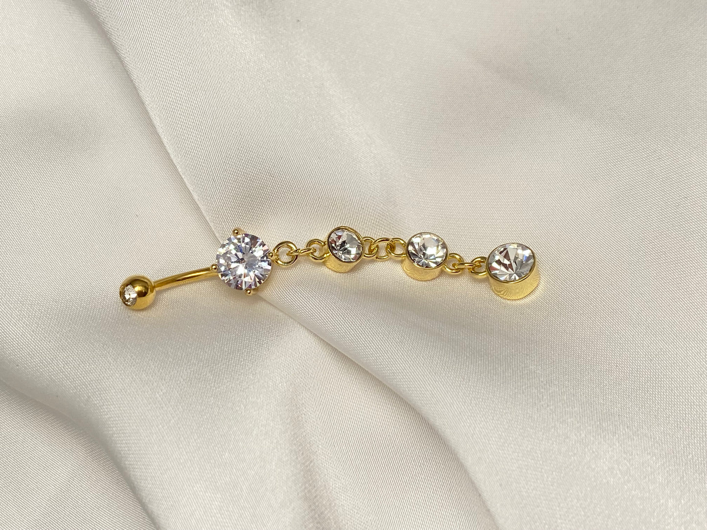 Helin Bauchnabelpiercing ￼