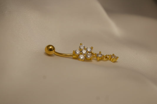 Çiçek Bauchnabel Piercing